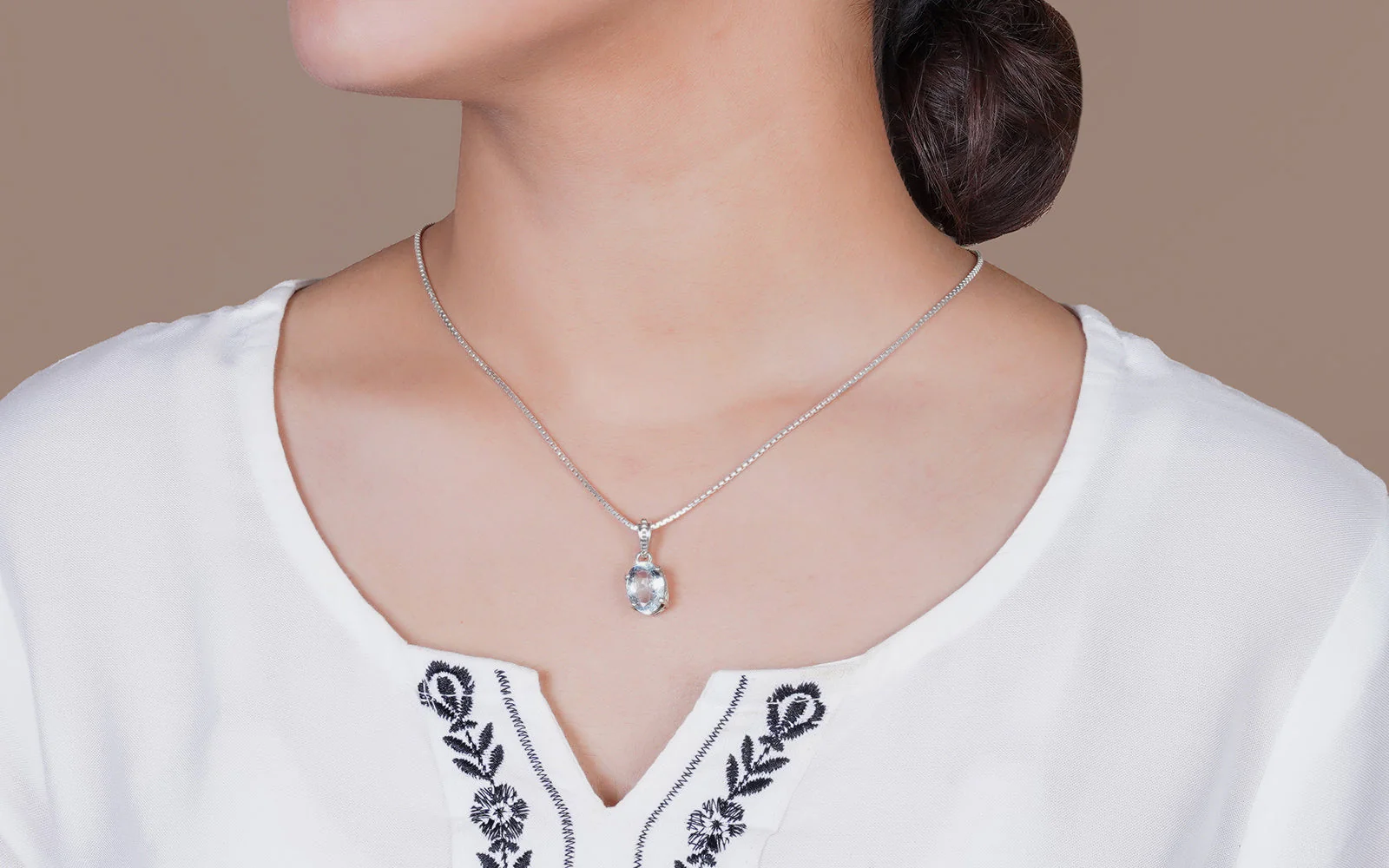 Aquamarine Pendant - 4.86 Carats - Image 3