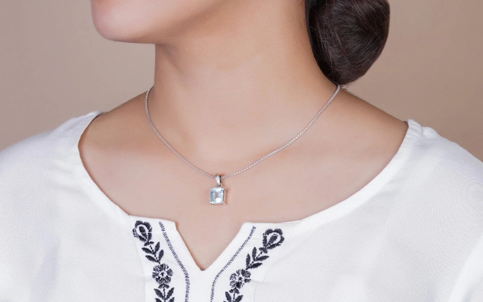 Aquamarine Pendant - 4.98 Carats - Image 3